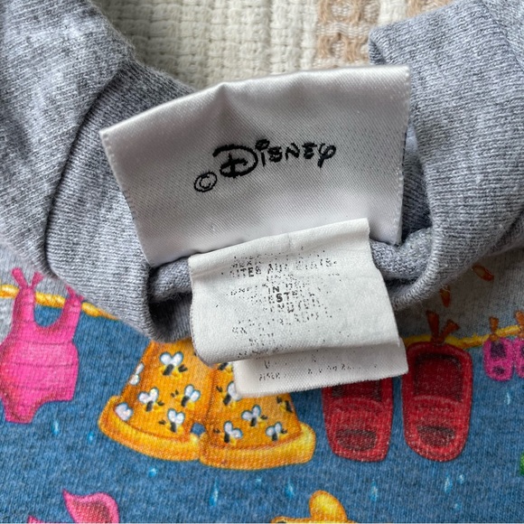 Vintage Walt Disney World Pooh and Piglet Bodysuit - Picture 5 of 6